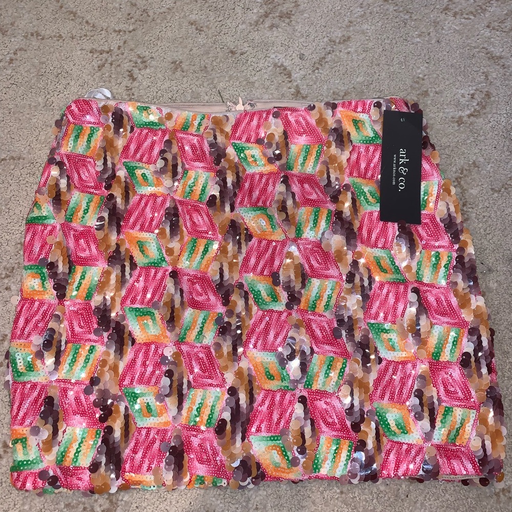 Women’s Ark & Co Mini Multi Color Sequence Skirt. Size Small.
